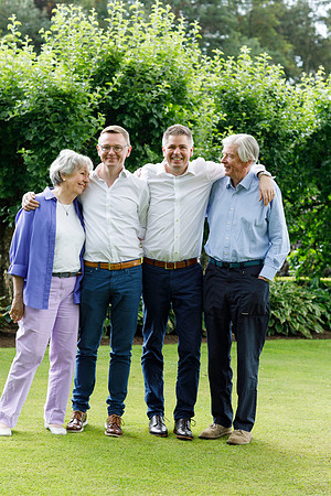 Family Portrait Photographer Dundee