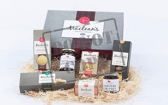 Hampers 4