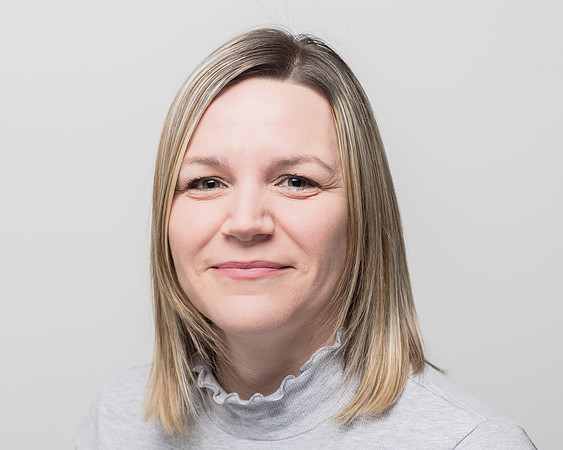 Alba Headshots-111