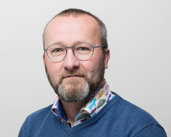 Alba Headshots-22