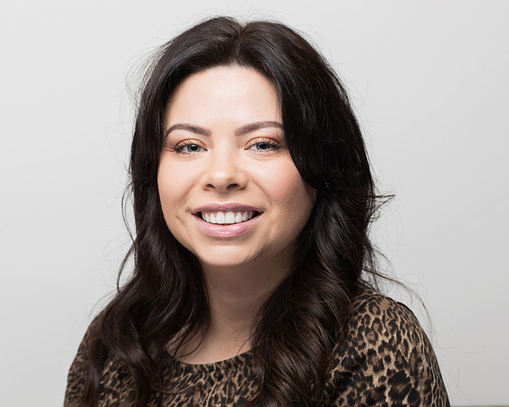 Alba Headshots-16
