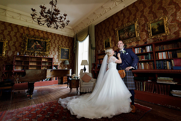 Dundee Wedding Photographer at Kinblethmont House