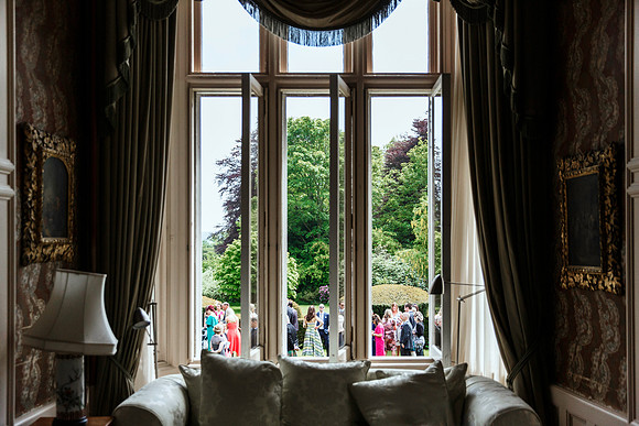 Dundee Wedding Photographer at Kinblethmont House