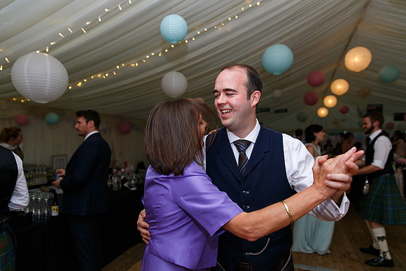 Dundee Wedding Photographer at Kinblethmont House