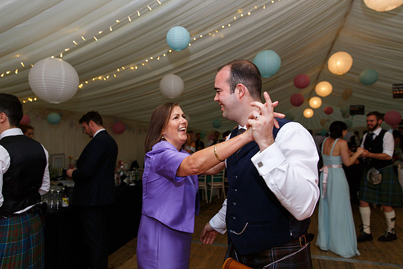 Dundee Wedding Photographer at Kinblethmont House