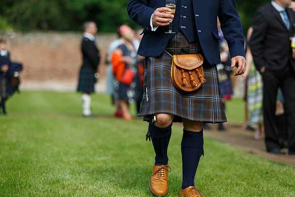 Dundee Wedding Photographer at Kinblethmont House