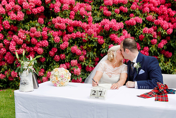 Dundee Wedding Photographer at Kinblethmont House
