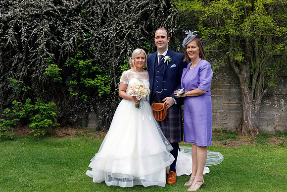 Dundee Wedding Photographer at Kinblethmont House