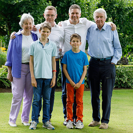 Family Portrait Photographer Dundee
