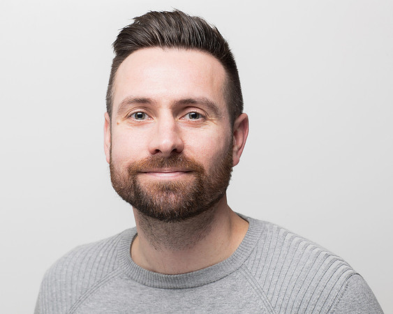 Alba Headshots-19