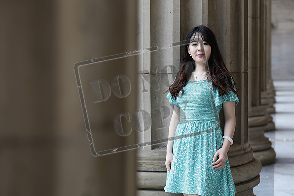 001-Portrait-Photography-Studio-Dundee-Susu-8