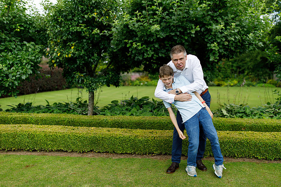 Family Portrait Photographer Dundee