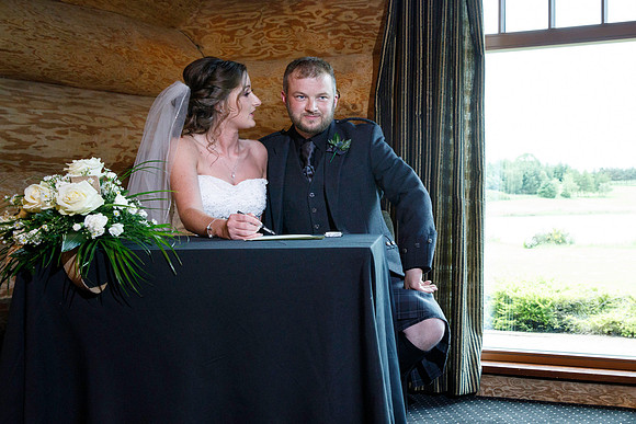 Dundee Wedding Photographer at Piperdam