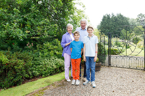 Family Portrait Photographer Dundee