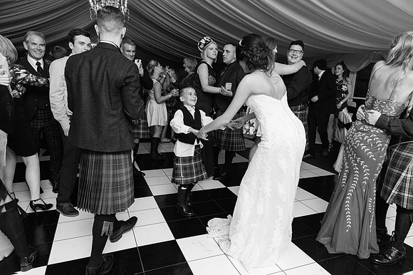 Kinnettles Castle Wedding.