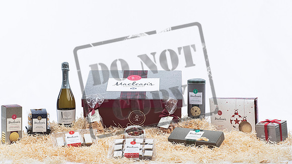 Hampers 30