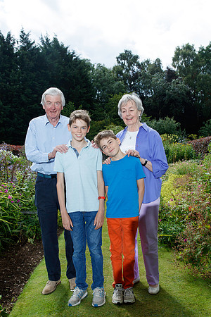 Family Portrait Photographer Dundee