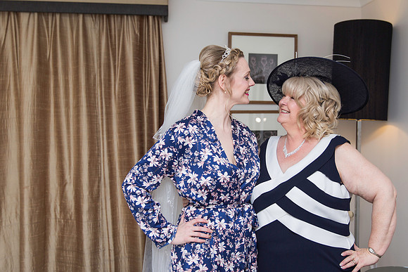 Dundee Wedding Photographer at Doubletree Hilton