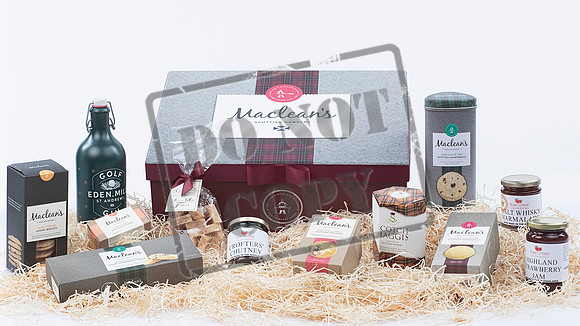 Hampers 18