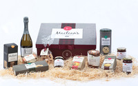 Hampers 16