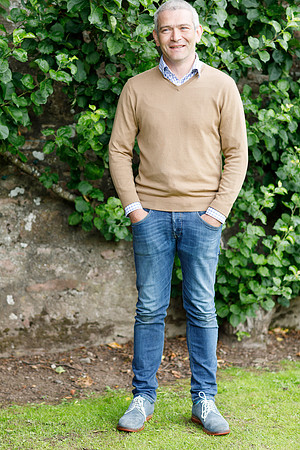 Family Portrait Photographer Dundee