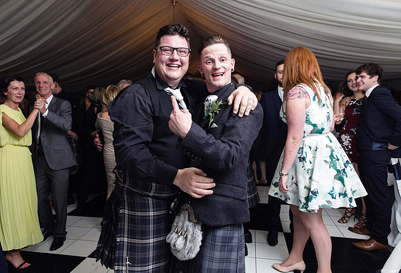 Kinnettles Castle Wedding.