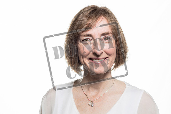EOS Group Dundee Photography Studio Headshots Ana 2-5