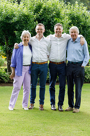 Family Portrait Photographer Dundee